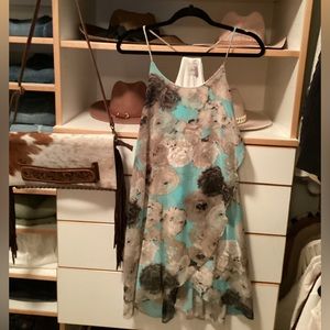 Cute sundress lined 🌹